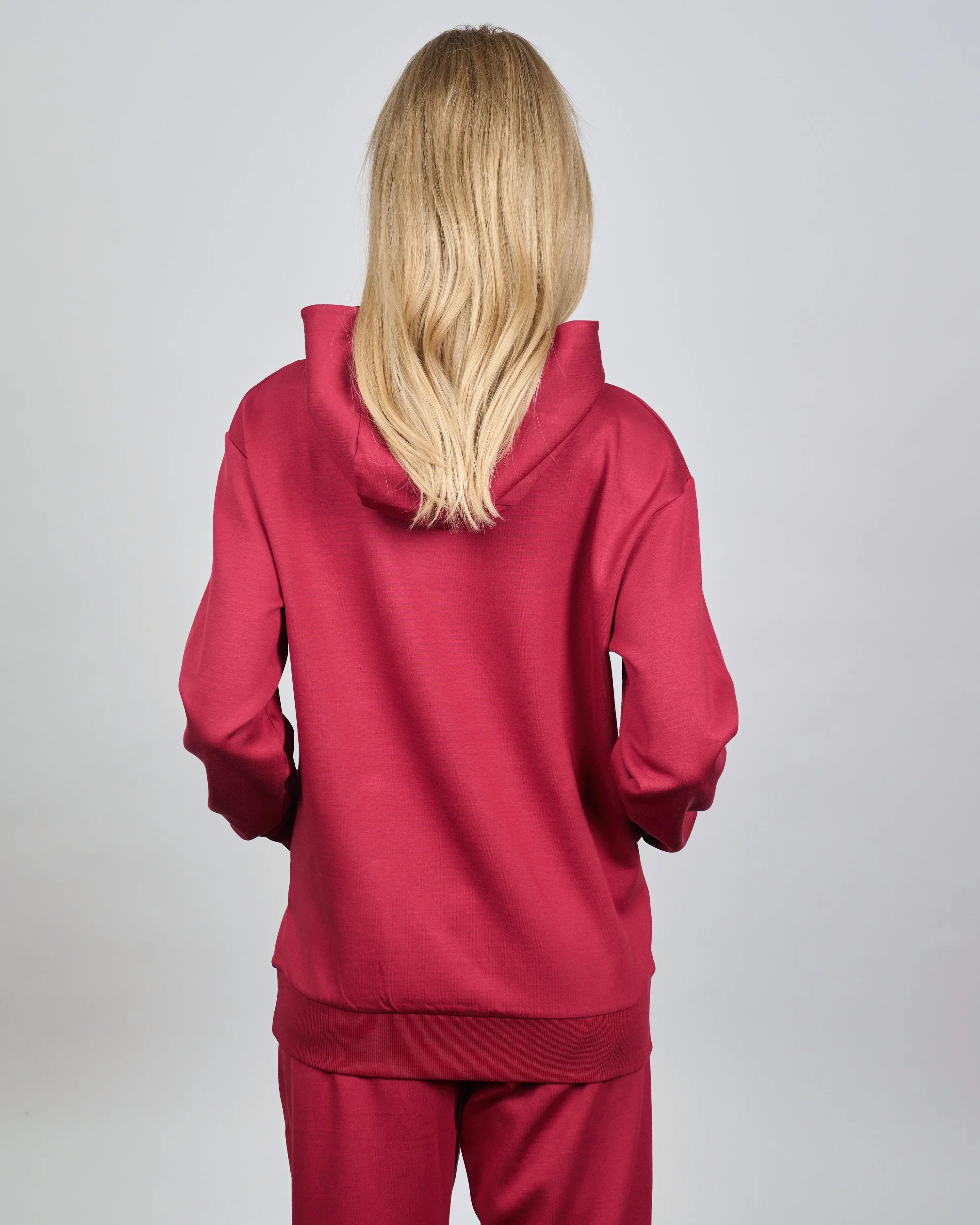 comfiknit-sky-hoodie-red-back-women